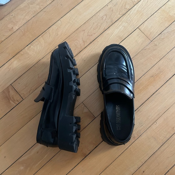 Dream Pairs Shoes - Dream Pairs Black Chunky Sole Loafers